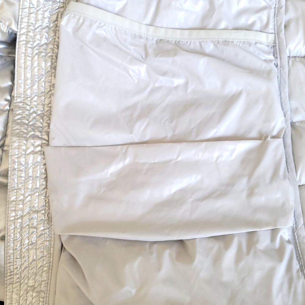 Gap - Silver Lightweight Puffer Jacket Coldcontro… - image 8